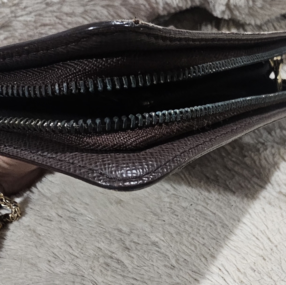 Authentic Louis Vuitton Brown Textured Wallet - Picture 7 of 8